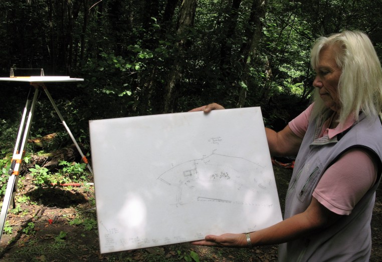 Tanya explains how traditional survey techniques are used to produce an accurate picture of the features on the ground